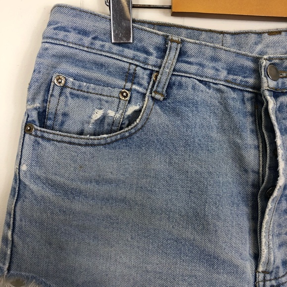 Vintage Levi’s 501 Button Fly Frayed Hem Shorts Sz 32 - Picture 2 of 11
